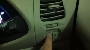 Установка времени на приборной панели Nissan Leaf 2011