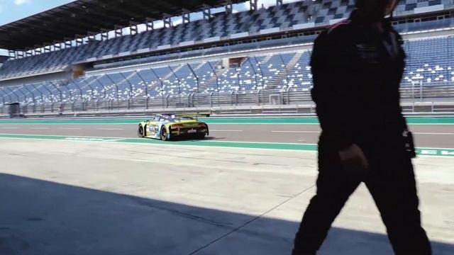 Two days of testing with the Audi R8 GT3 on the Lausitzring смотреть онлайн