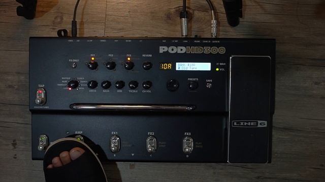 LINE 6 POD HD300 Guitar Multi Effects Demo