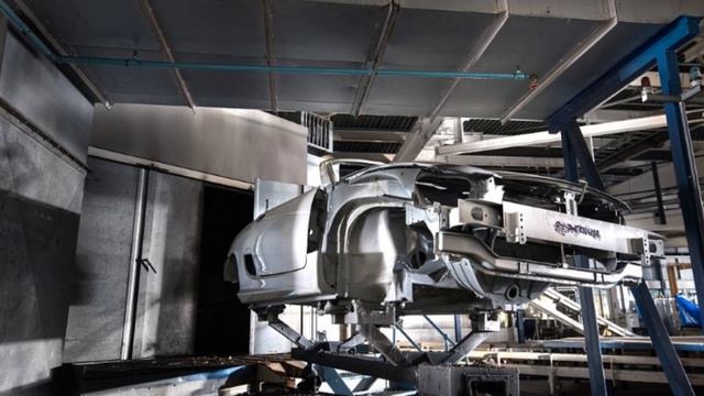 НАХОДКИ В ЗАБРОШЕННОМ ЗАВОДЕ РОВЕР В АНГЛИИ смотреть онлайн