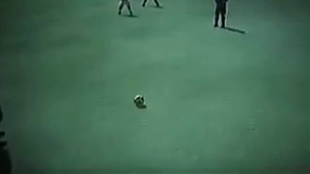 Fifa 07 Xbox 360 Goal Of The Month! смотреть онлайн