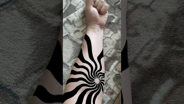 Супер сила татуировки ))) смотреть онлайн