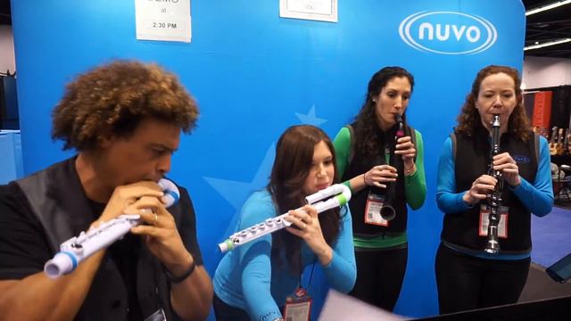 Uptown Funk using NUVO jSAX, Flute and Clarinéo смотреть онлайн