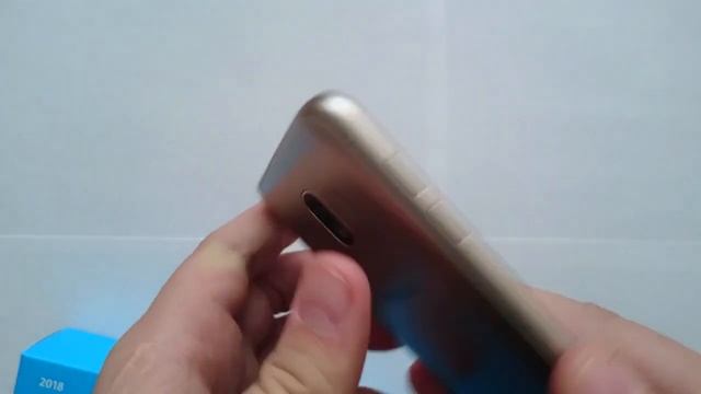 Samsung Galaxy J4 - Распаковка и обзор смартфона 2018 смотреть онлайн