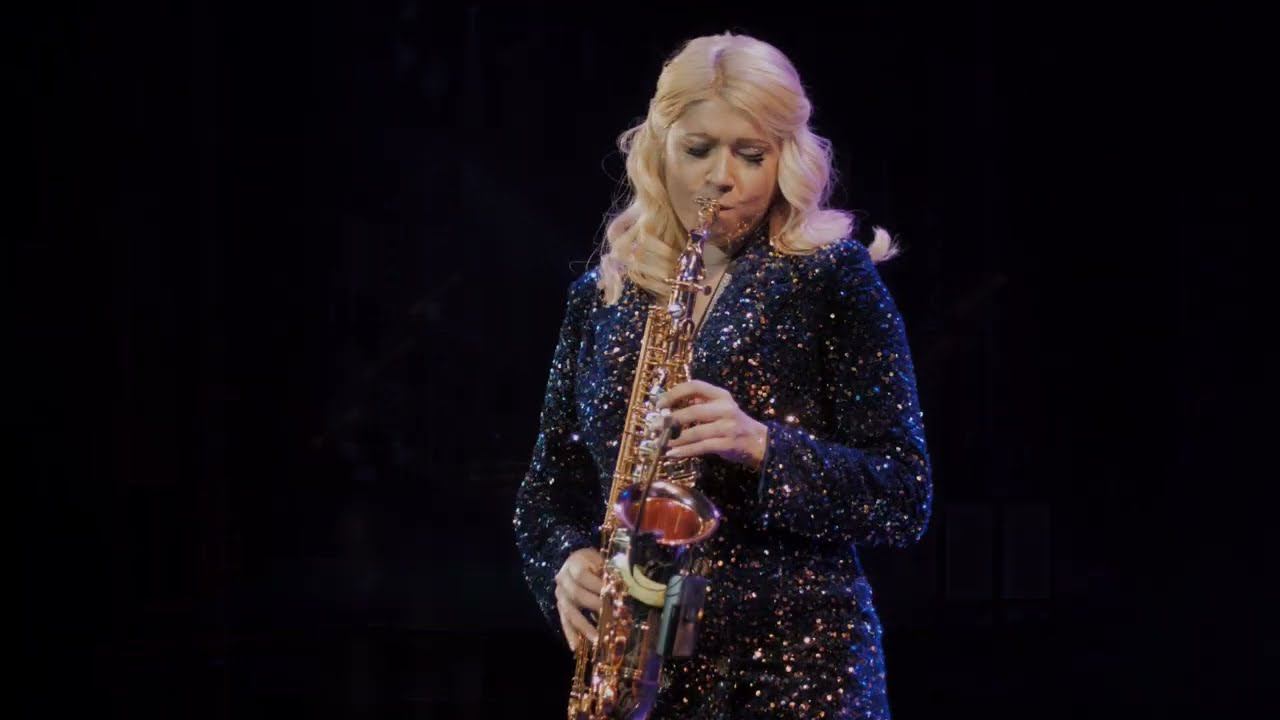 Ladynsax-For you (live 17.02.22) смотреть онлайн
