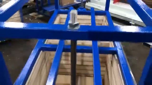 Металлический стенд (тележка) для резиновой плитки смотреть онлайн