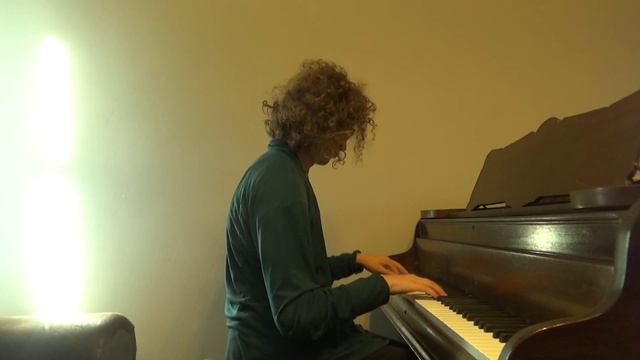 Course Ran [Piano Bit 1370] смотреть онлайн