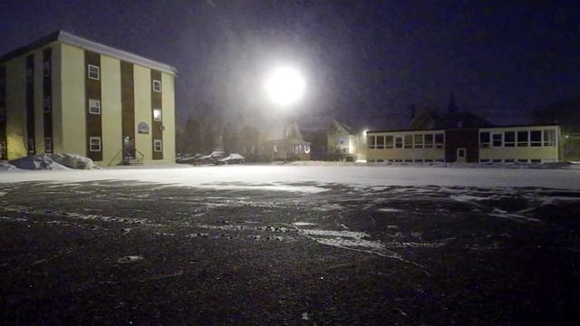 Pentax K-30 Video Sample in the Snow and Wind смотреть онлайн