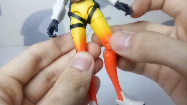 САМОЕ МИЛОЕ ЛИЧИКО В OVERWATCH - Hasbro Overwatch Ultimates TRACER/ТРЕЙСЕР смотреть онлайн