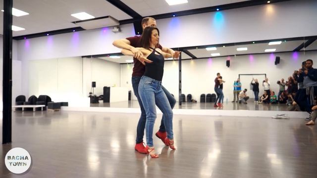 Ludo & Elsa [? Carlos Rivera - Como Pagarte] Bachata смотреть онлайн