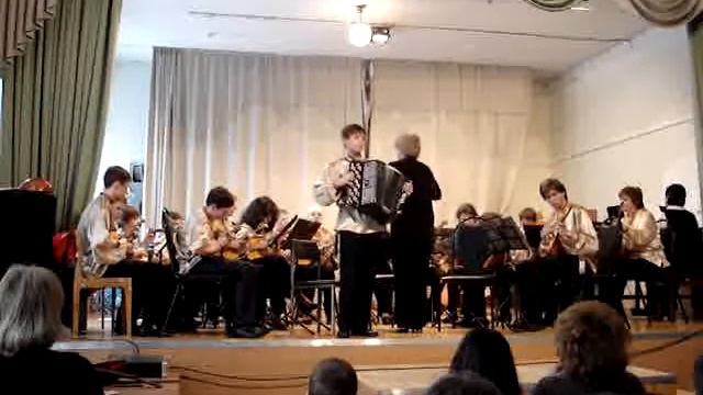 "Гармонист играет твист" Дербенко, соло Михаил БЕЛКОВ смотреть онлайн