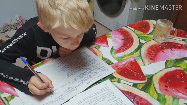 Приготовили, из того, что осталось. Многодетная семья