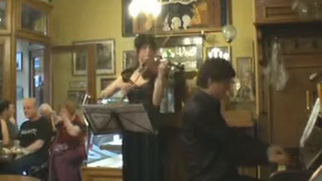 Mozart Trio смотреть онлайн