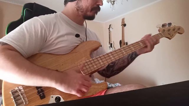 Fender Jazz Bass 75 Reissue (MIJ 1994) смотреть онлайн