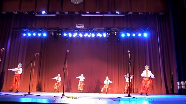 Козацький танець з шаблями смотреть онлайн
