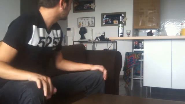un petit ricard dans un verre à ballon смотреть онлайн