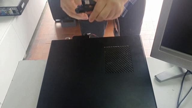 Dell Vostro 3681 Upgrade SSD CPU RAM GPU 2023 смотреть онлайн