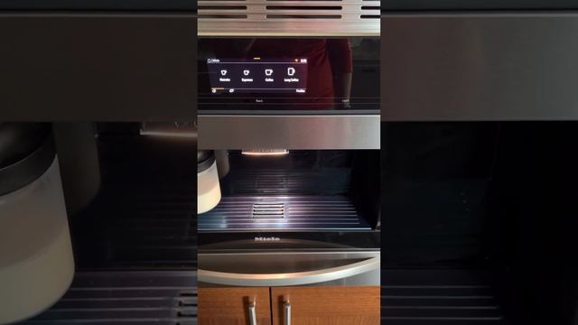 Miele CVA 7840 quick review смотреть онлайн