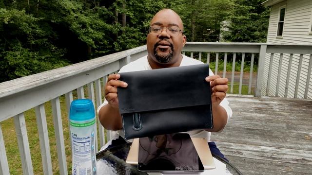 Unboxing the iPad Pro 12.9” 2021 with the M1 chip inside. смотреть онлайн