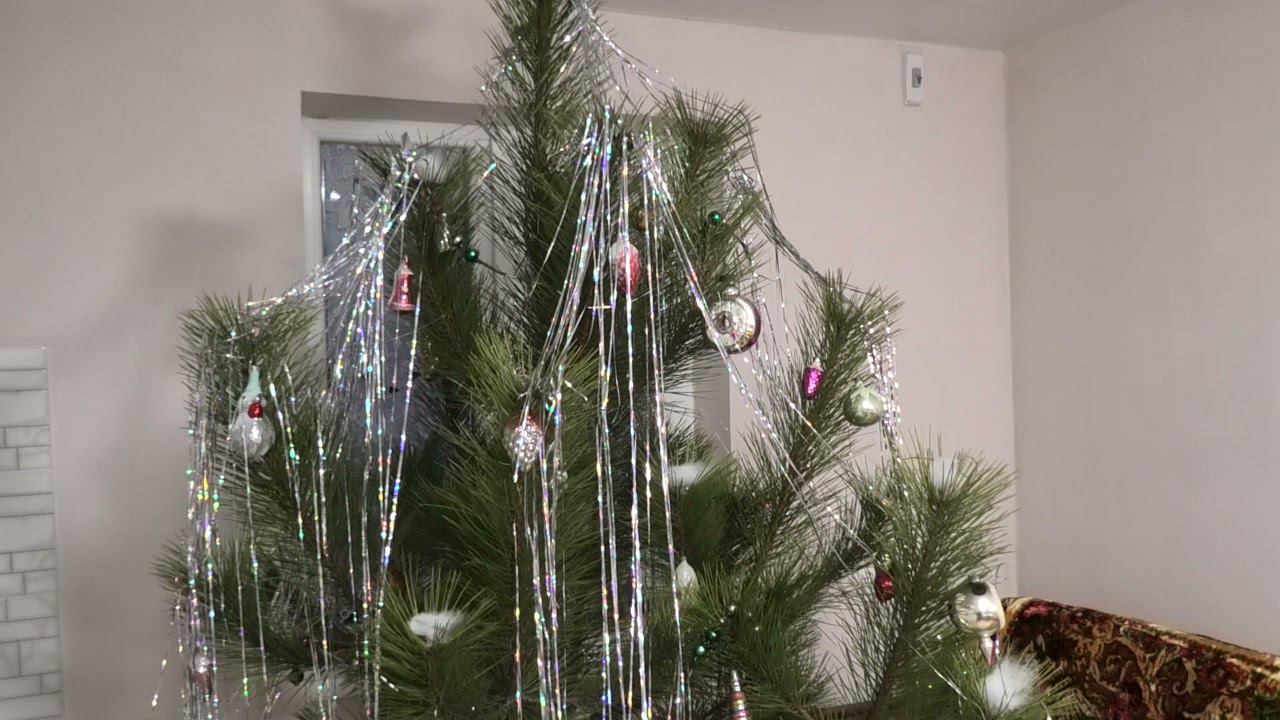 Старинный способ как установить ЕЛКУ чтобы она не падала и не осыпалась Лайфхак смотреть онлайн