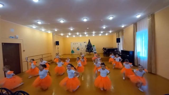 "Весёлое лето" смотреть онлайн