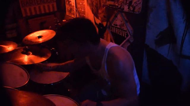 "Bottlestruck" Part II White Oleander at the Funhouse in Bethlehem смотреть онлайн
