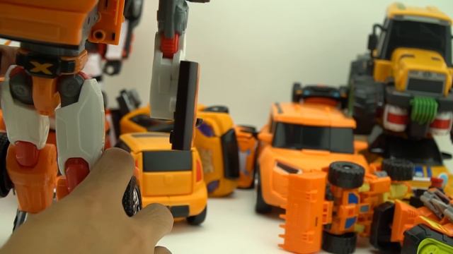 Full Tobot Robot Orange Car Color Transformers Athlon Rocky, Evolution, Tritan Mainan Toys смотреть онлайн