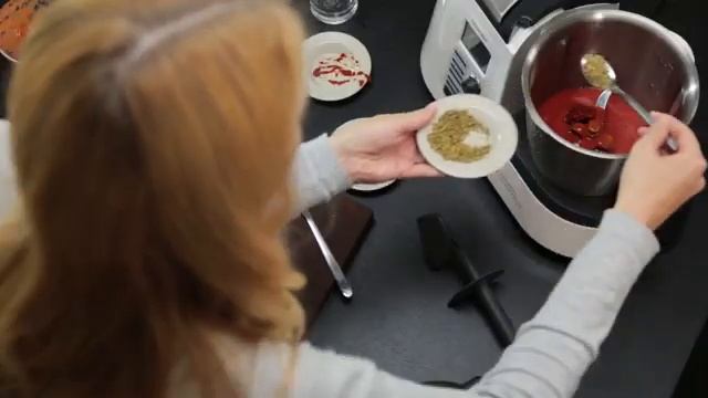 SILVERCREST® Küchenmaschine mit Kochfunktion Monsieur Cuisine édition plus SKMK 1200 A1 2 смотреть онлайн