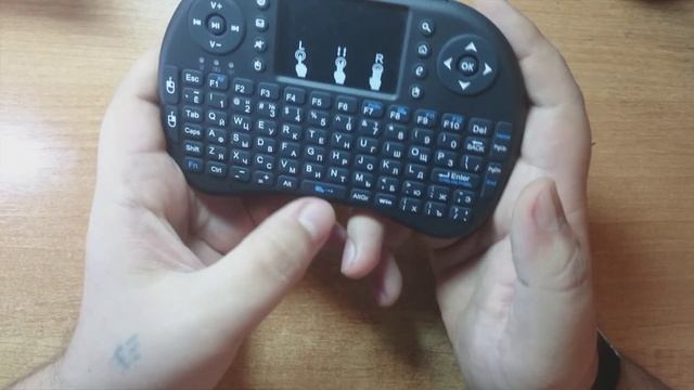 Беспроводная мини клавиатура с тачпадом из Китая. Обзор, проверка.