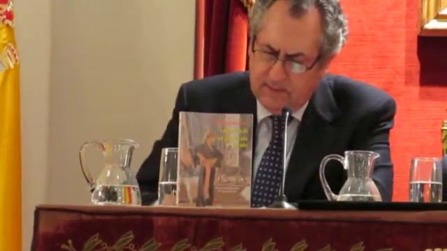 Intervención de Luis Antonio Ribot, académico de la Real de la Historia, en la presentación del lib смотреть онлайн