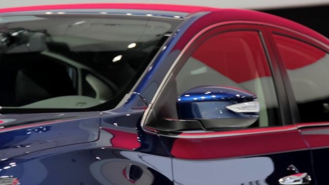 2016 Nissan Sentra First Look - 2015 L.A. Auto Show