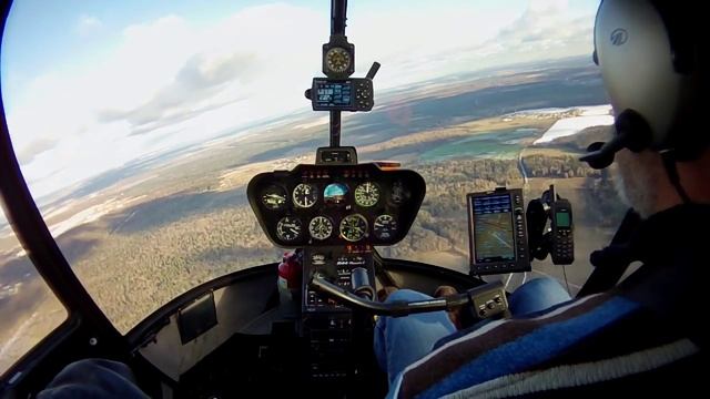 Autorotation to 25*25 meters site with lateral displacement. Altimeter scale in meters смотреть онлайн