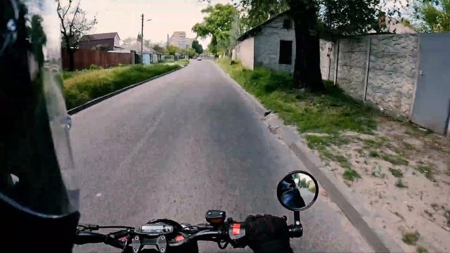 Покатушки Разбитое зеркало/ Блуканул/ Нашёл классное место для мото покатушек Geon scrambler 250 смотреть онлайн