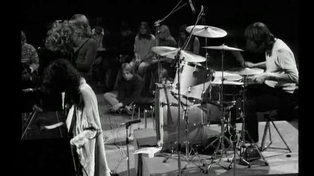Led Zeppelin - Live at Danmarks Radio (1969) смотреть онлайн