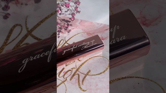 Корейская термостойкая подкручивающая тушь от бренда PRIVIA ✨ смотреть онлайн