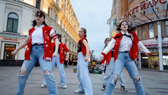 [K-POP IN PUBLIC | ONETAKE] Stray Kids - 특(S-Class) cover by Russian Roulette from Russia смотреть онлайн
