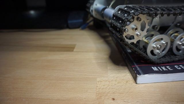 TS100 from BG смотреть онлайн