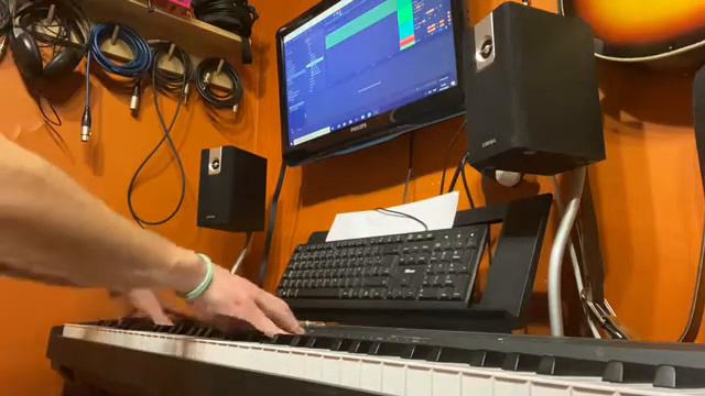 Freddie Mercury - Love Me Like There’s No Tomorrow (Piano Cover) смотреть онлайн