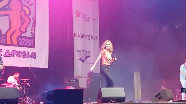 Глюк'oZa «Жу-жу» | Марафон «Лучшие друзья», 17.06.2018 смотреть онлайн