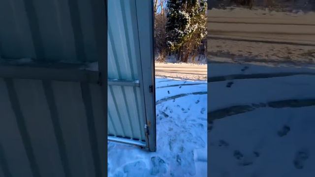 Когда лень чистить снег с автомобиля… смотреть онлайн