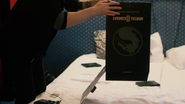 ГОЛОВА СКОРПИОНА ИЗ КАЗАХСТАНА смотреть онлайн