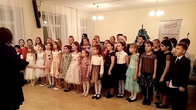 Наш хор к Нам приходит Новый год смотреть онлайн
