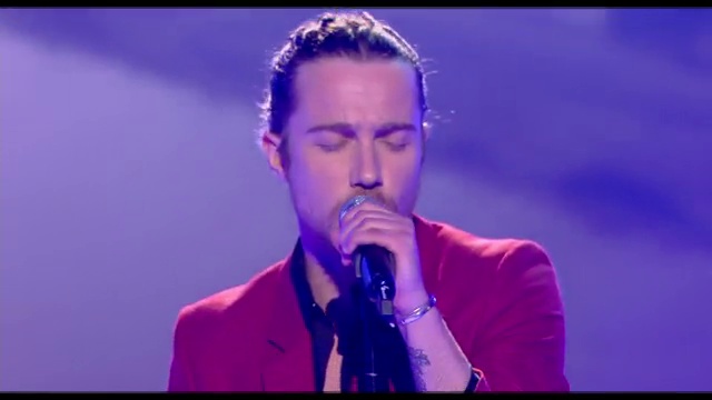 Télévie 2017-Julien Doré -Sublime et silence ‹-La grande soirée du Télévie-RTL TVI-22 avril 2017 смотреть онлайн