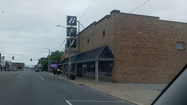 IN GOD with Old buildings in West Frankfort Illinois from the early 1900's смотреть онлайн