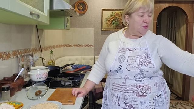 Котлеты с сюрпризом суп сливочно-грибной винегрет с фасолью смотреть онлайн