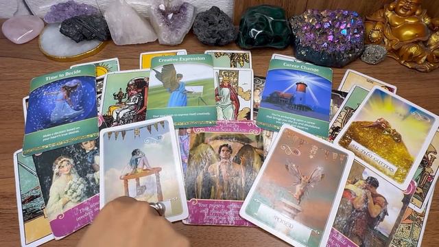 SCORPIO “I AM GOING TO TELL YOU A SECRET🤫 SOMEONE WEALTHY IS EYING ON YOU❤️ THEY WANNA MARRY YOU”💍 смотреть онлайн