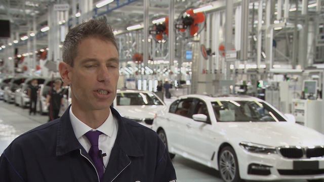 BMW - Interview with Oliver Bilstein, Manager Plant Projects | AutoMotoTV смотреть онлайн