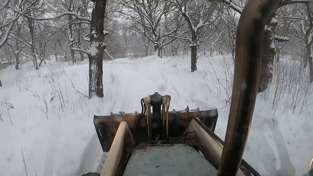 Опять снегопад.