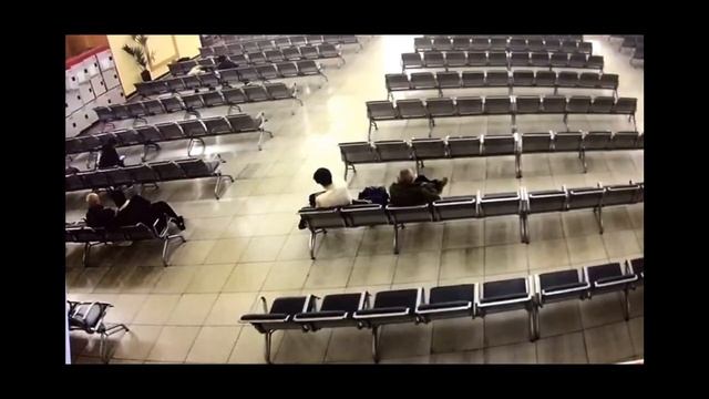 Транспортными полицейскими на столичном вокзале задержан карманник смотреть онлайн