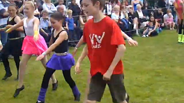 Lorna Timms dancers смотреть онлайн